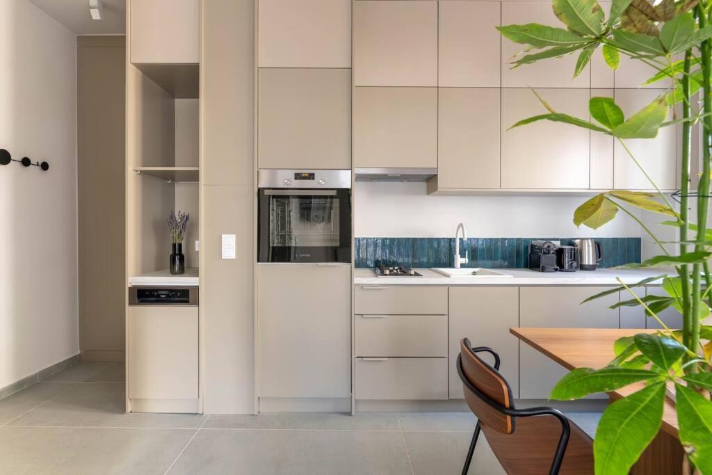 Premium Apartments In Paleo Faliro By Upstreet Athena Bagian luar foto